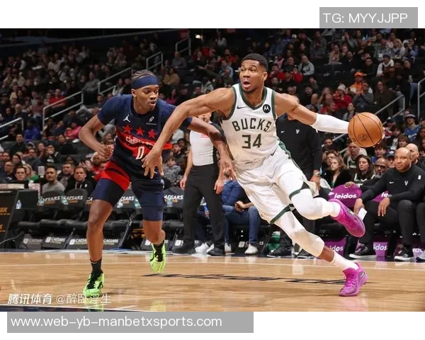 字母哥盛赞罗林斯自信心提升未来必将成为球队的重要一员